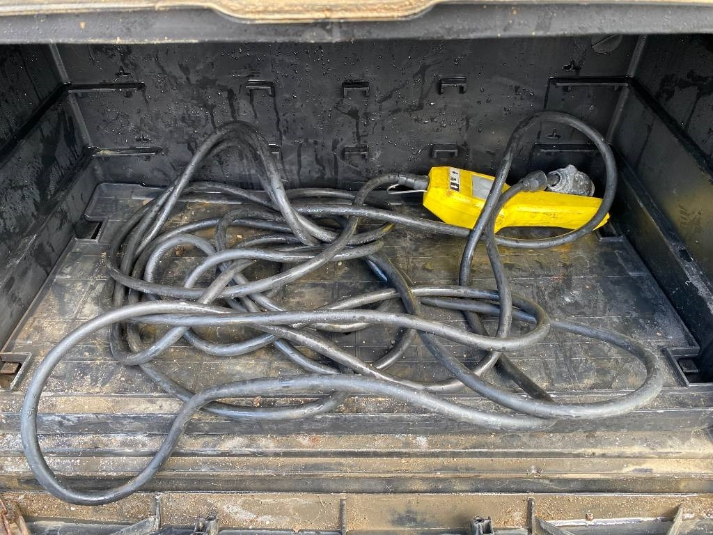 Xe tải kéo Iveco STRALIS 360 e6 A Réparer: hình 41 Xe tải kéo Iveco STRALIS 360 e6 A Réparer: hình 41