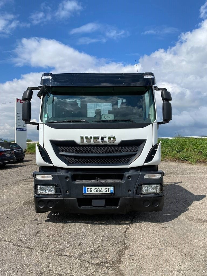 Iveco STRALIS 360 e6 A Réparer  - Xe tải kéo: hình 2 Iveco STRALIS 360 e6 A Réparer  - Xe tải kéo: hình 2