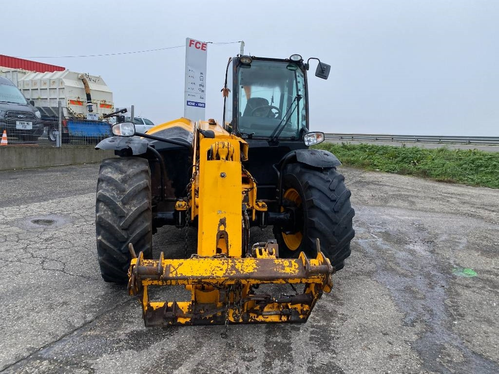 JCB 531-70 Agri Super 40km - Xe nhấc hình viễn vọng kính: hình 2 JCB 531-70 Agri Super 40km - Xe nhấc hình viễn vọng kính: hình 2