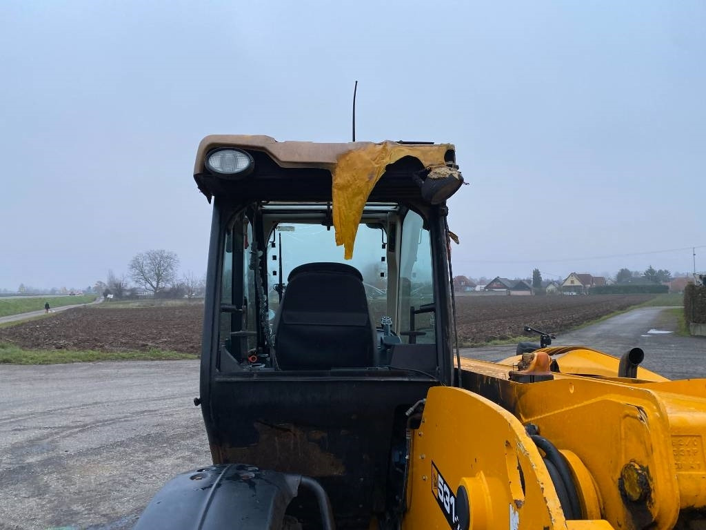 Xe nhấc hình viễn vọng kính JCB 531-70 Agri Super 40km: hình 26 Xe nhấc hình viễn vọng kính JCB 531-70 Agri Super 40km: hình 26