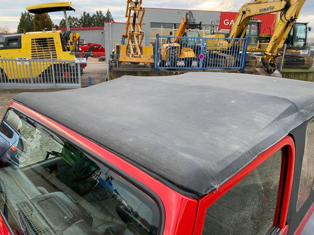 SUV Jeep WRANGLER 2.5i 118 Véhicule d'Origine Française: hình 49 SUV Jeep WRANGLER 2.5i 118 Véhicule d'Origine Française: hình 49