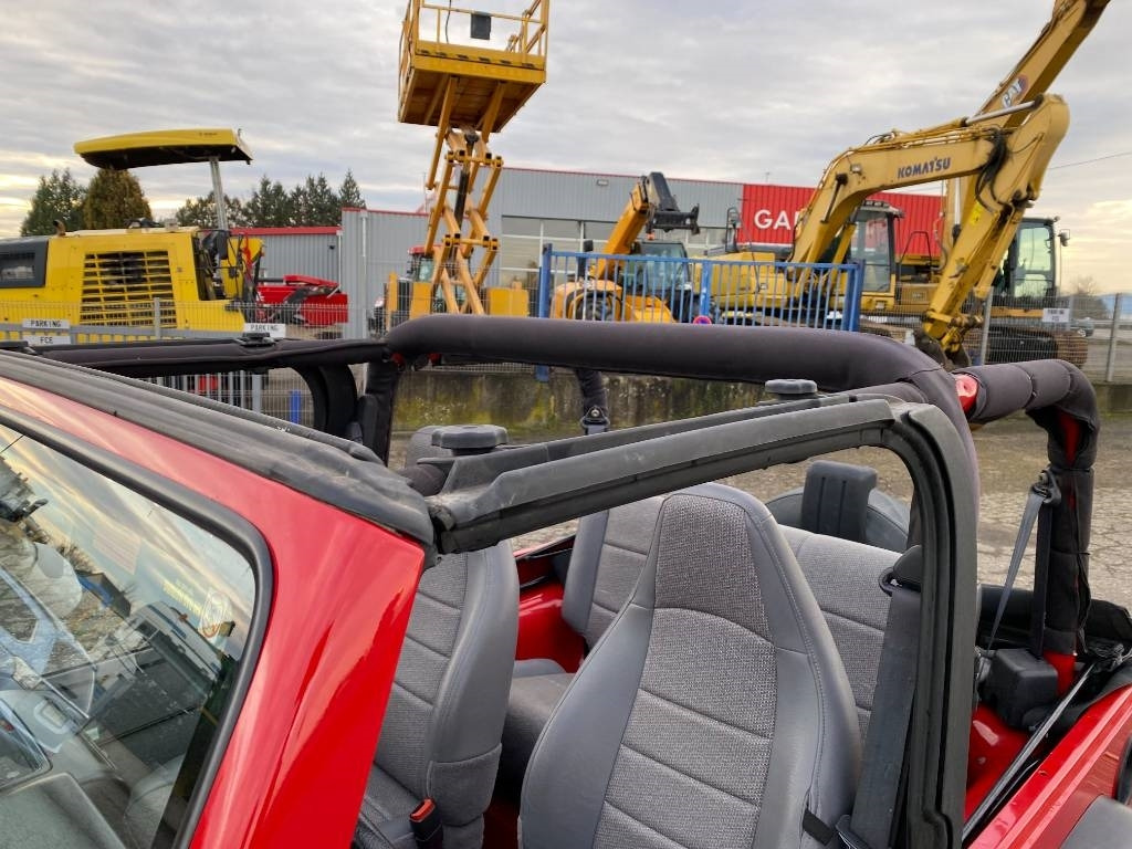 SUV Jeep WRANGLER 2.5i 118 Véhicule d'Origine Française: hình 36 SUV Jeep WRANGLER 2.5i 118 Véhicule d'Origine Française: hình 36