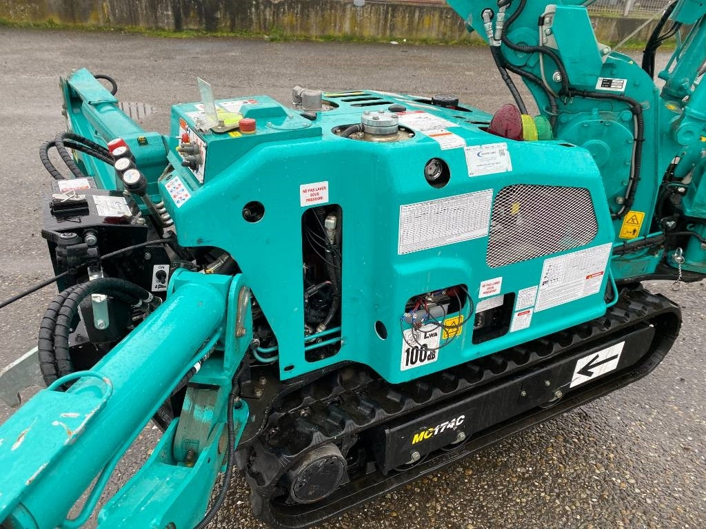 Cần cẩu bánh xích Maeda MC 174 CRM 1er Main Origine Française endommagée: hình 16