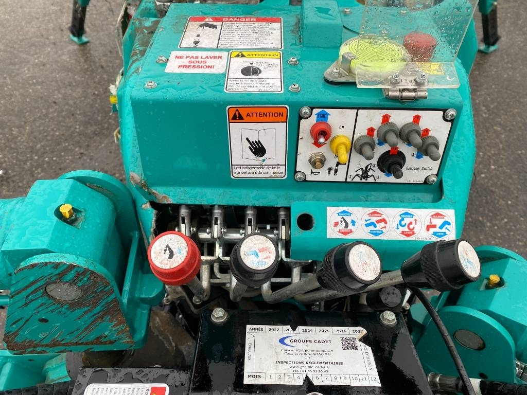 Cần cẩu bánh xích Maeda MC 174 CRM 1er Main Origine Française endommagée: hình 49