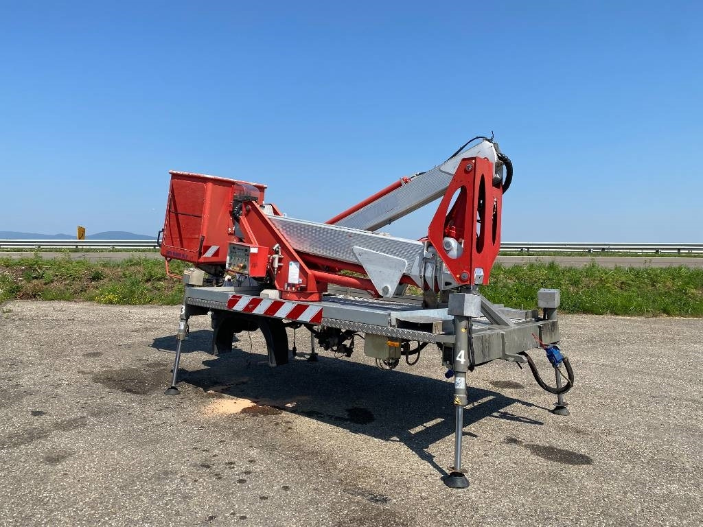 Multitel Nacelle Multitel MX 200 A réviser - Nền bục trên không gắn trên xe tải: hình 3 Multitel Nacelle Multitel MX 200 A réviser - Nền bục trên không gắn trên xe tải: hình 3
