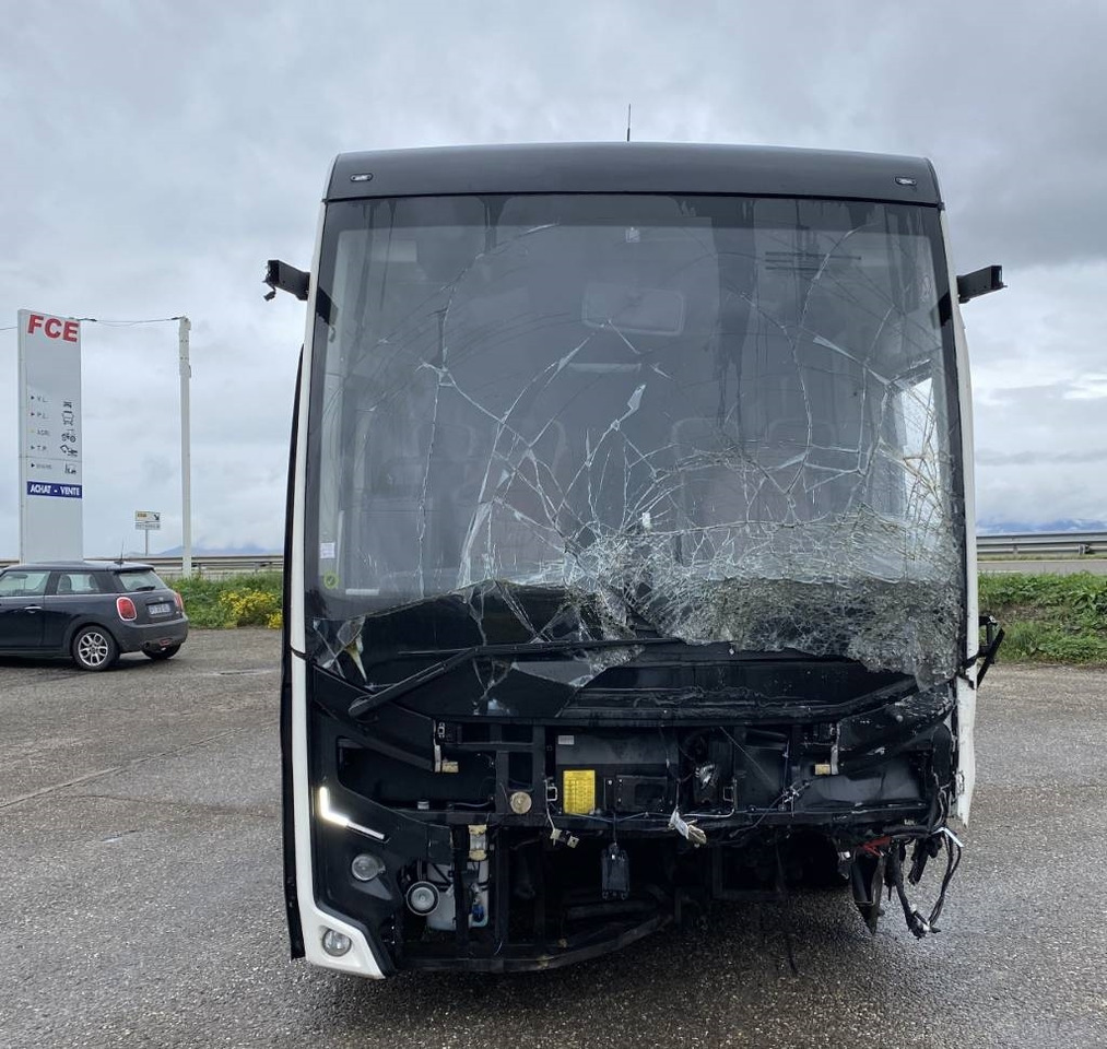 Otokar ULYSO-T Cummins e6/316Ps endommagé - Xe đò: hình 2 Otokar ULYSO-T Cummins e6/316Ps endommagé - Xe đò: hình 2