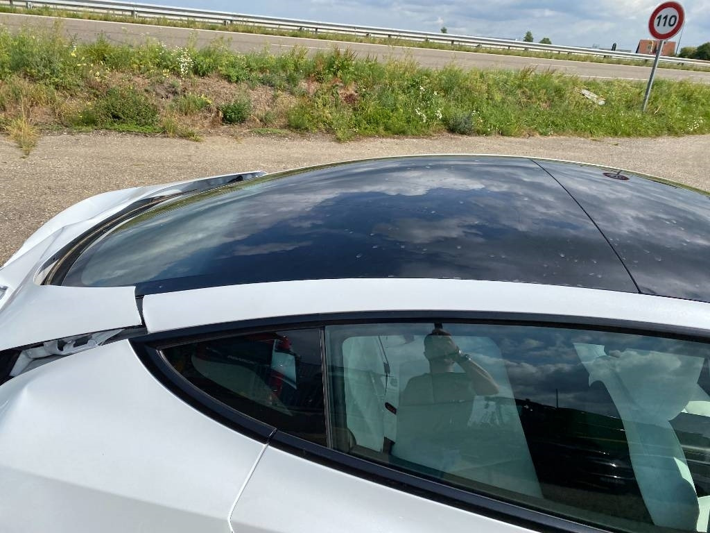 Xe hơi Tesla MODEL 3 5YJ3 Carte Grise Française endommagée: hình 41