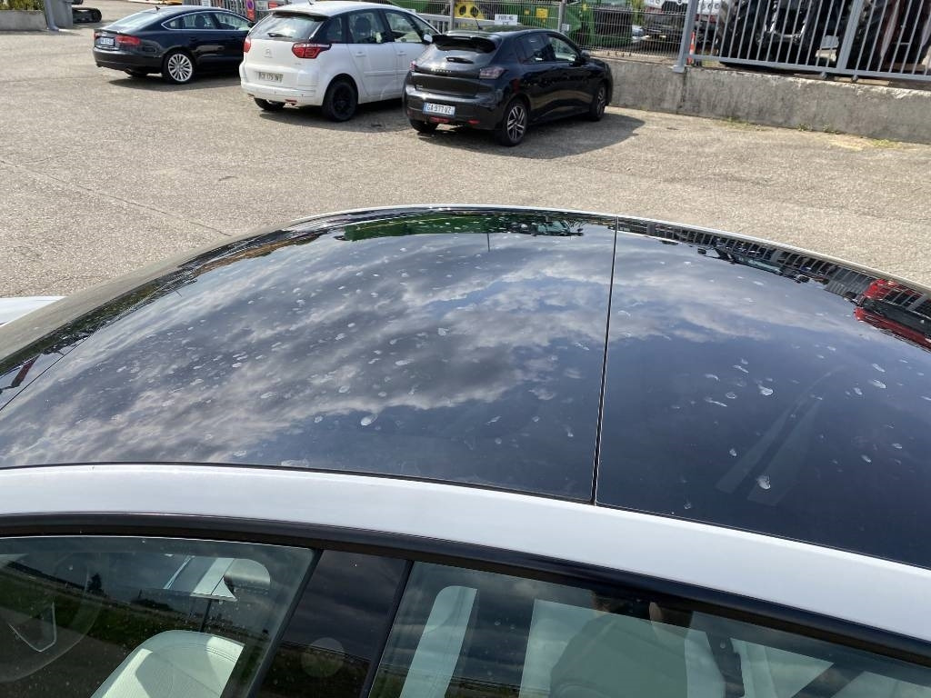 Xe hơi Tesla MODEL 3 5YJ3 Carte Grise Française endommagée: hình 27