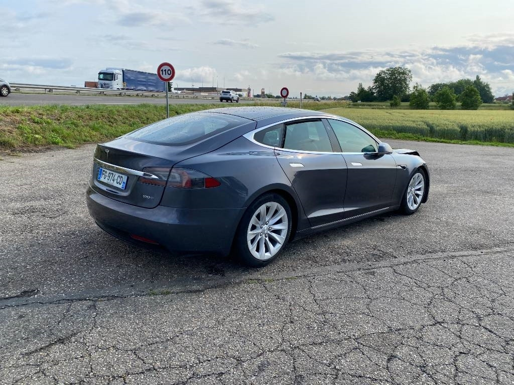 Tesla MODEL S 100D Carte Grise Française endommagée - Xe hơi: hình 4 Tesla MODEL S 100D Carte Grise Française endommagée - Xe hơi: hình 4