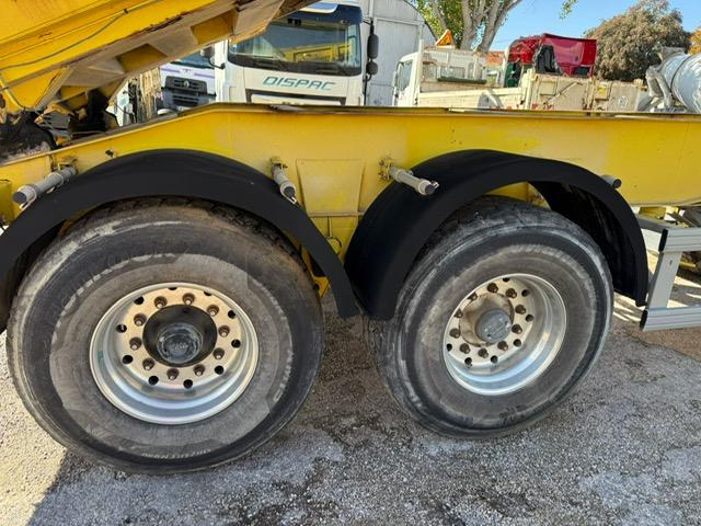 GENERAL TRAILERS EUROPA TRAILOR 690 BENNE ACIER - Sơ mi rơ moóc ben: hình 3 GENERAL TRAILERS EUROPA TRAILOR 690 BENNE ACIER - Sơ mi rơ moóc ben: hình 3