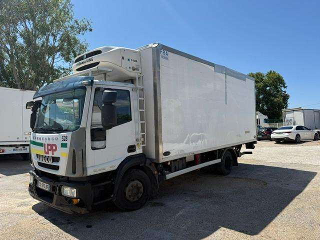 Iveco 120E22 EEV - Xe tải đông lạnh: hình 1 Iveco 120E22 EEV - Xe tải đông lạnh: hình 1