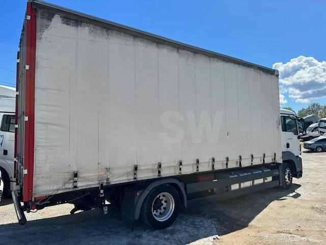 MAN TGS 18.440 - Xe tải thùng mui bạt: hình 3 MAN TGS 18.440 - Xe tải thùng mui bạt: hình 3