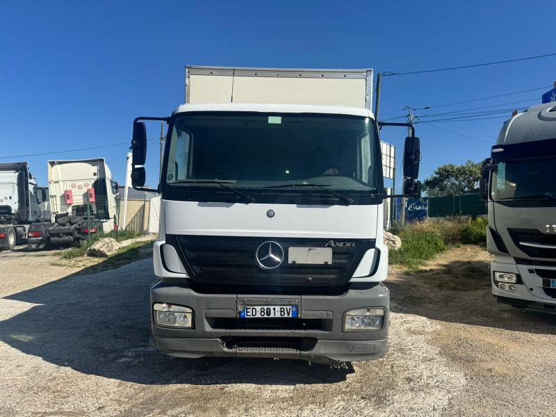 Mercedes Axor 1828 - Xe tải hộp: hình 2 Mercedes Axor 1828 - Xe tải hộp: hình 2