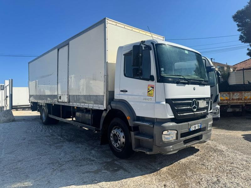 Mercedes Axor 1828 - Xe tải hộp: hình 3 Mercedes Axor 1828 - Xe tải hộp: hình 3