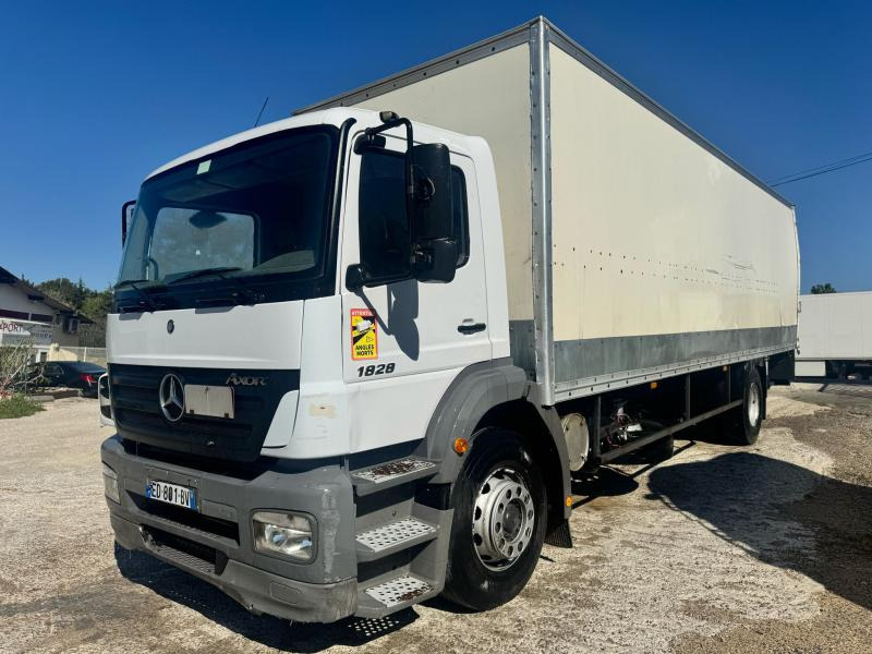 Mercedes Axor 1828 - Xe tải hộp: hình 1 Mercedes Axor 1828 - Xe tải hộp: hình 1