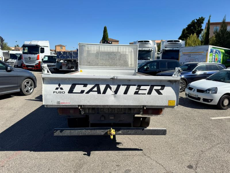 Mitsubishi Fuso Canter 3C15 - Xe ben nhỏ: hình 5 Mitsubishi Fuso Canter 3C15 - Xe ben nhỏ: hình 5