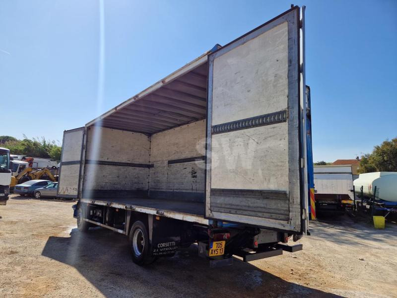 Xe tải hộp Renault Midlum 220 DCI: hình 7