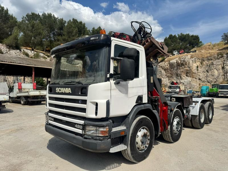 Scania C 124 420 - Xe tải nâng móc: hình 1 Scania C 124 420 - Xe tải nâng móc: hình 1
