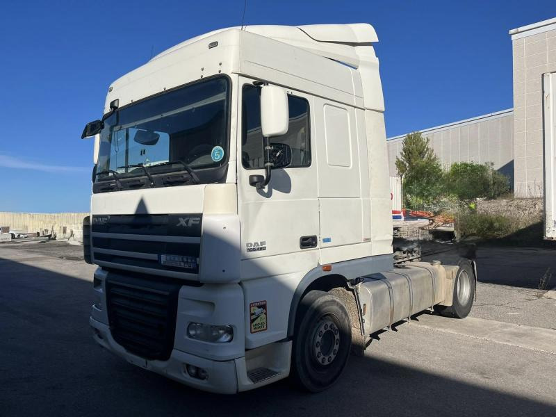 DAF XF 105.460 - Xe đầu kéo: hình 1 DAF XF 105.460 - Xe đầu kéo: hình 1