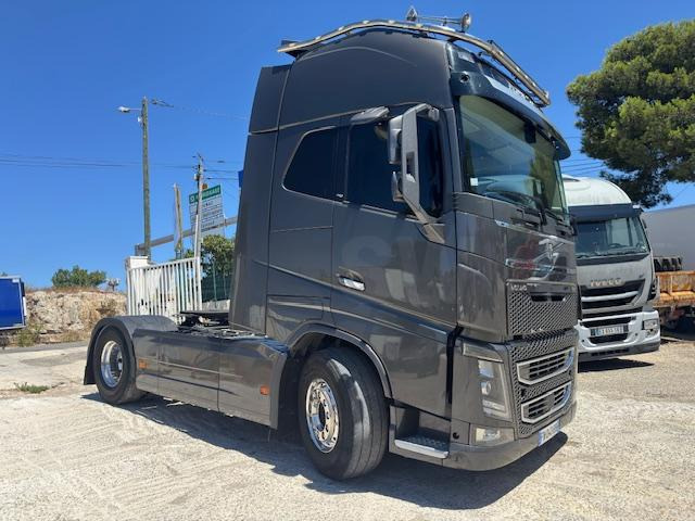 Volvo FH16 750 - Xe đầu kéo: hình 2 Volvo FH16 750 - Xe đầu kéo: hình 2