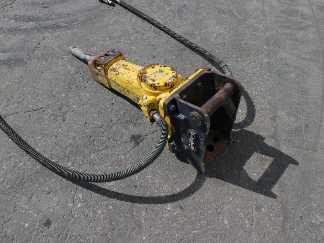 Atlas Copco SB152 - Búa thủy lực: hình 3 Atlas Copco SB152 - Búa thủy lực: hình 3