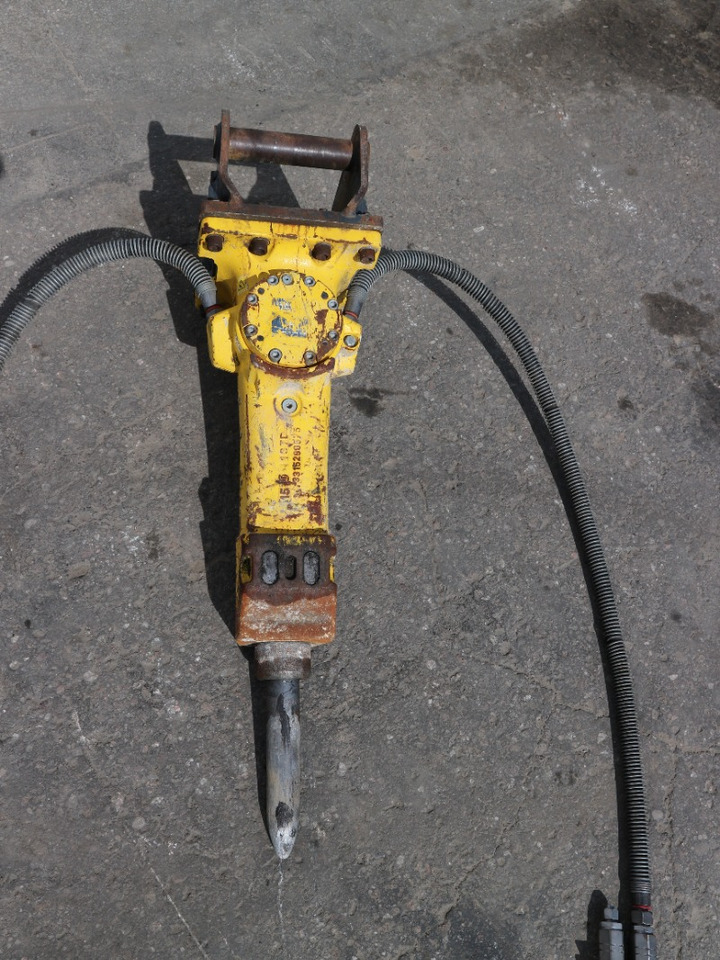 Atlas Copco SB152 - Búa thủy lực: hình 2 Atlas Copco SB152 - Búa thủy lực: hình 2