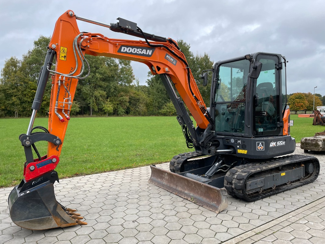 Doosan DX55R-7 - Máy xúc mini: hình 1 Doosan DX55R-7 - Máy xúc mini: hình 1