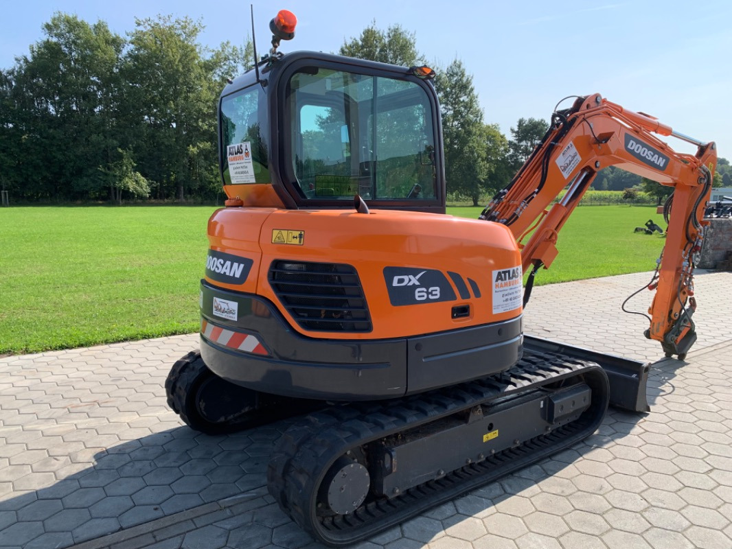 Doosan DX63-3 - Máy xúc mini: hình 2 Doosan DX63-3 - Máy xúc mini: hình 2