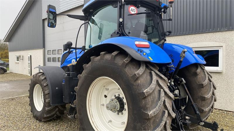 New Holland T7.270 AutoCommand T7.270 - Máy cày: hình 4 New Holland T7.270 AutoCommand T7.270 - Máy cày: hình 4