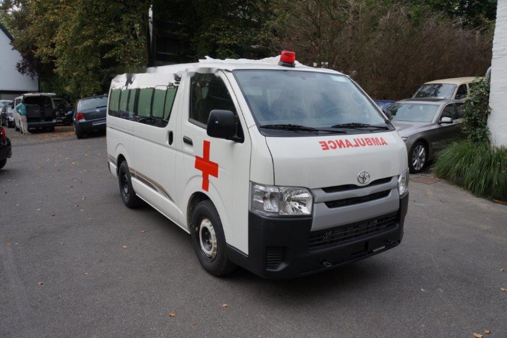 Toyota Hiace STANDARD ROOF ambulance 2.5L Diesel Manual - Xe bus mini, Xe van chở khách: hình 5 Toyota Hiace STANDARD ROOF ambulance 2.5L Diesel Manual - Xe bus mini, Xe van chở khách: hình 5