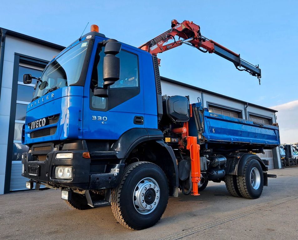 Iveco Trakker 190T33 4x4 Euro5 Kran Atlas 120.2E Funk Iveco Trakker 190T33 4x4 Euro5 Kran Atlas 120.2E Funk - Xe ben, Xe cẩu tự hành: hình 1 Iveco Trakker 190T33 4x4 Euro5 Kran Atlas 120.2E Funk Iveco Trakker 190T33 4x4 Euro5 Kran Atlas 120.2E Funk - Xe ben, Xe cẩu tự hành: hình 1