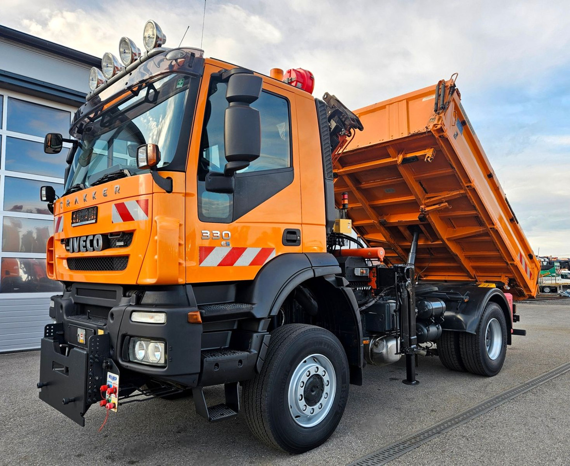Iveco Trakker 190T33 4x4 Euro5 Kran Atlas Funk - Xe ben, Xe cẩu tự hành: hình 1 Iveco Trakker 190T33 4x4 Euro5 Kran Atlas Funk - Xe ben, Xe cẩu tự hành: hình 1