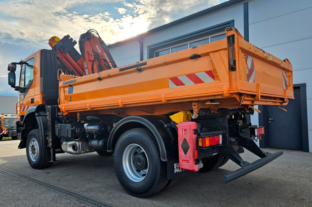Iveco Trakker 190T33 4x4 Euro5 Kran Atlas Funk - Xe ben, Xe cẩu tự hành: hình 3 Iveco Trakker 190T33 4x4 Euro5 Kran Atlas Funk - Xe ben, Xe cẩu tự hành: hình 3