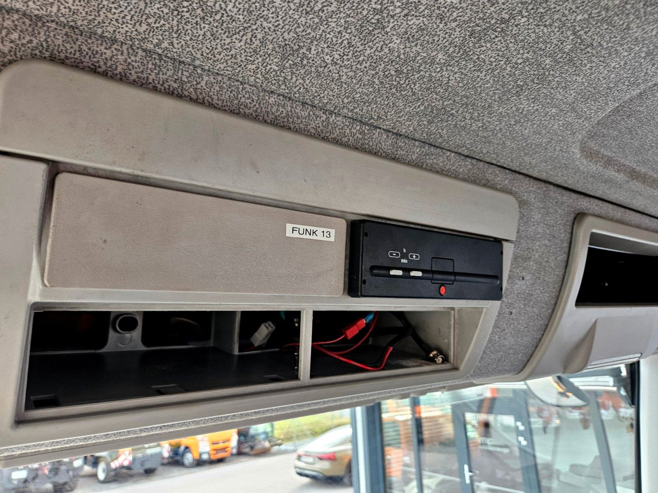 Xe ben, Xe cẩu tự hành Iveco Trakker 190T33 4x4 Euro5 Kran Palfinger Funk: hình 19
