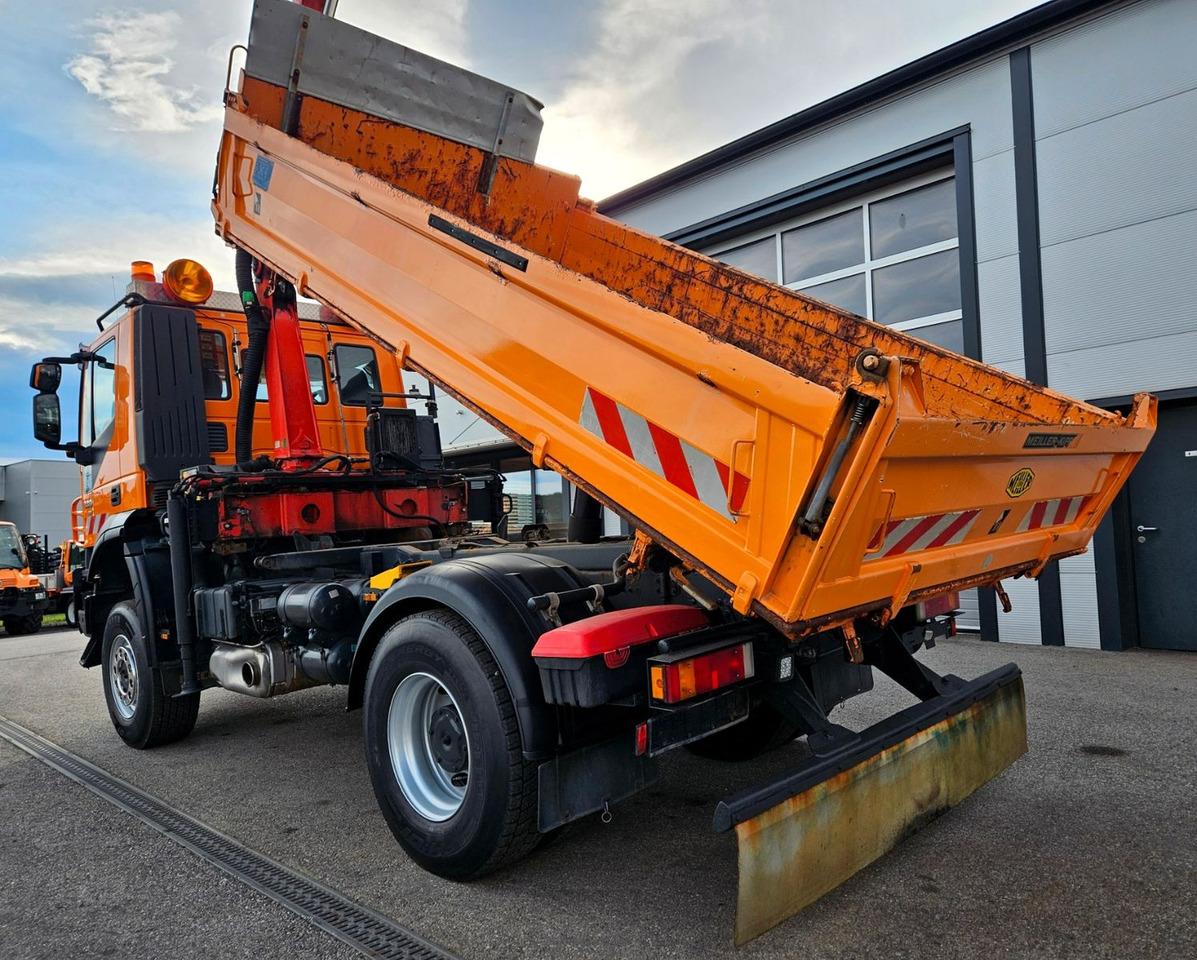 Xe ben, Xe cẩu tự hành Iveco Trakker 190T33 4x4 Euro5 Kran Palfinger Funk: hình 11