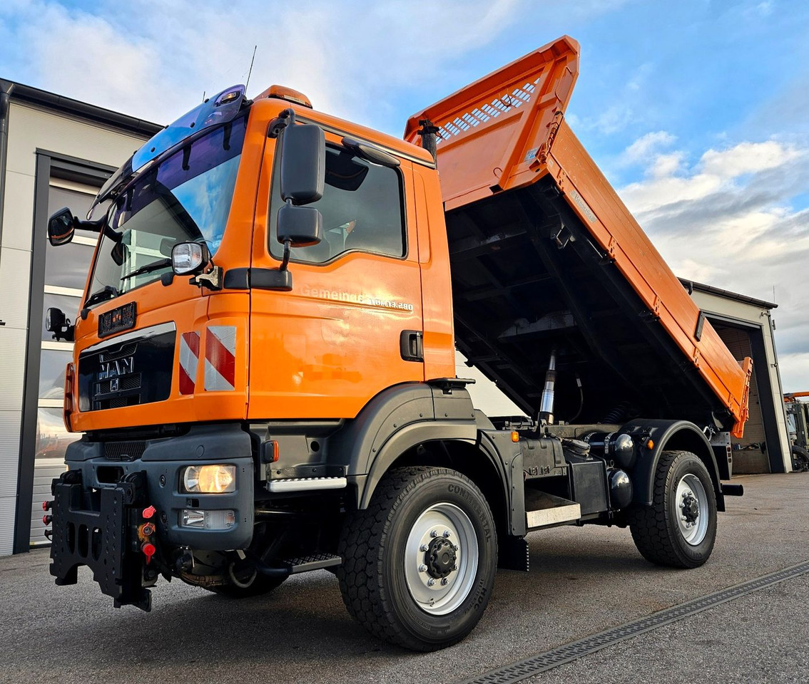 MAN TGM 13.290 4x4 Euro5 Winterdienst Single - Xe ben: hình 1 MAN TGM 13.290 4x4 Euro5 Winterdienst Single - Xe ben: hình 1