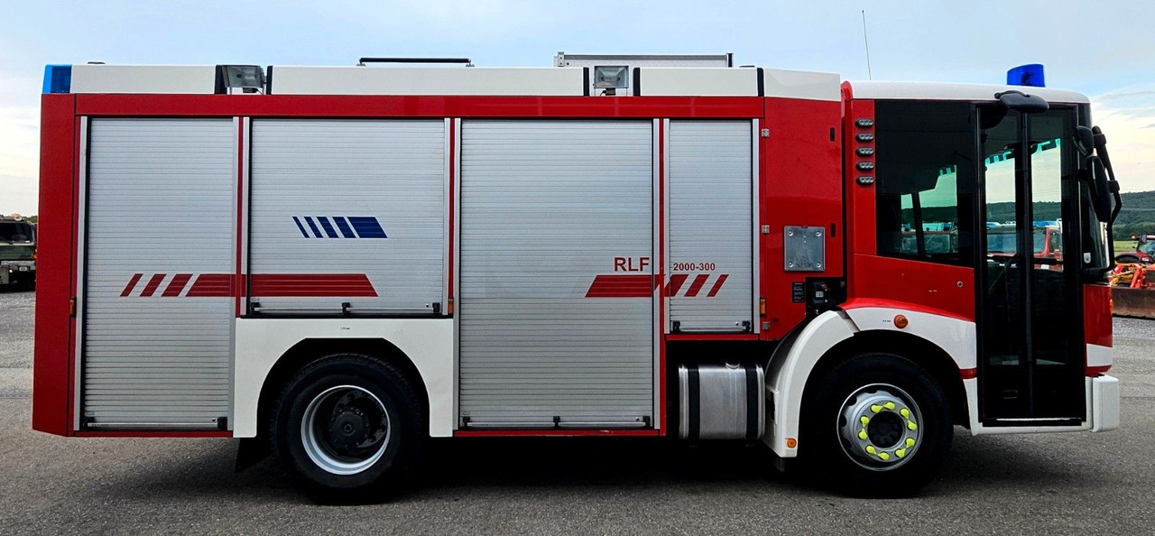 Mercedes-Benz 1829 Feuerwehr Ziegler RLF 2000/300 TLF Winde - Xe tải cứu hỏa: hình 5 Mercedes-Benz 1829 Feuerwehr Ziegler RLF 2000/300 TLF Winde - Xe tải cứu hỏa: hình 5
