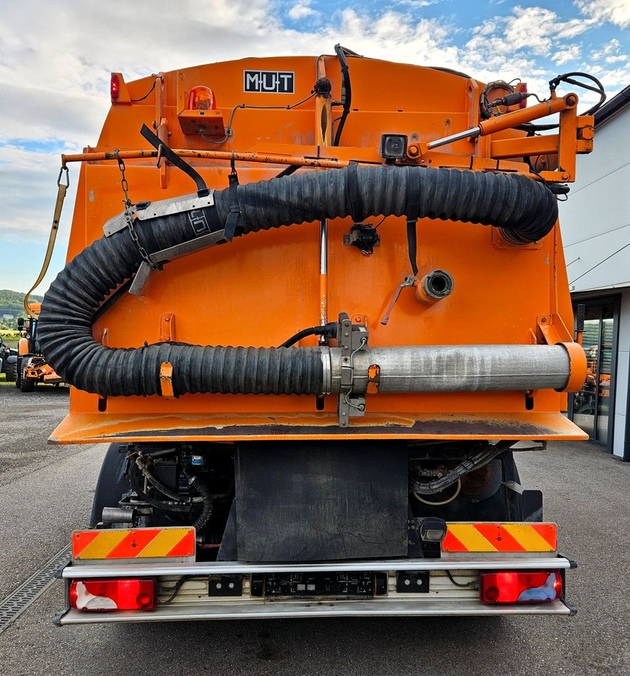 Scania P280 Euro5 MUT 7m3 Hydrostat - Xe quét đường: hình 4 Scania P280 Euro5 MUT 7m3 Hydrostat - Xe quét đường: hình 4