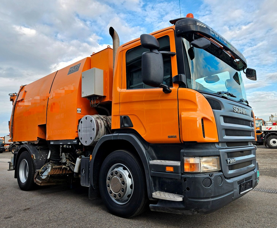 Scania P280 Euro5 MUT 7m3 Hydrostat - Xe quét đường: hình 1 Scania P280 Euro5 MUT 7m3 Hydrostat - Xe quét đường: hình 1