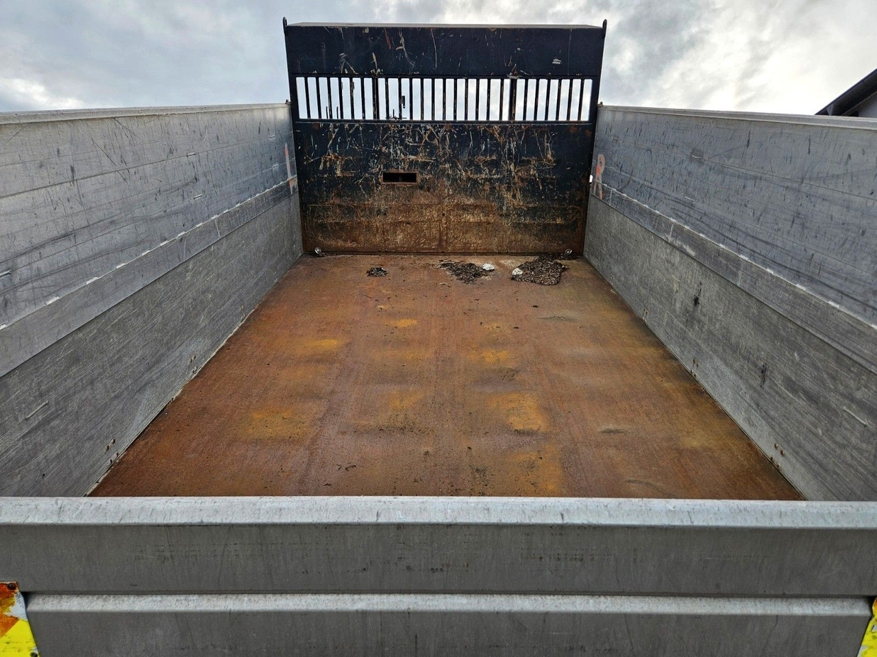 Scania R380 4x4 Winterdienst Euro4 - Xe ben: hình 4 Scania R380 4x4 Winterdienst Euro4 - Xe ben: hình 4