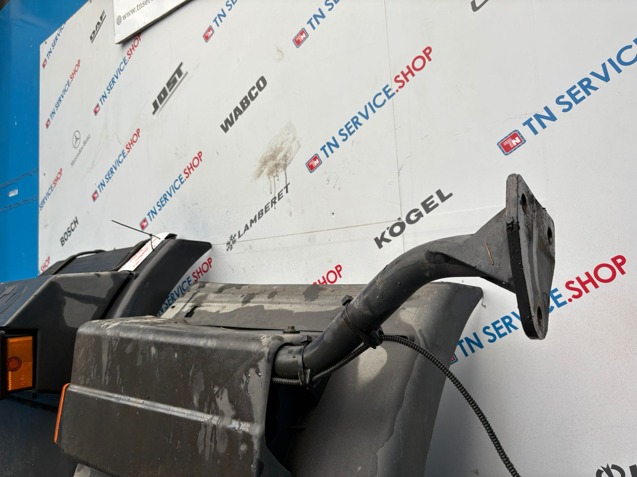 Paraurti posteriore Iveco - Cản xe cho Xe tải: hình 4 Paraurti posteriore Iveco - Cản xe cho Xe tải: hình 4
