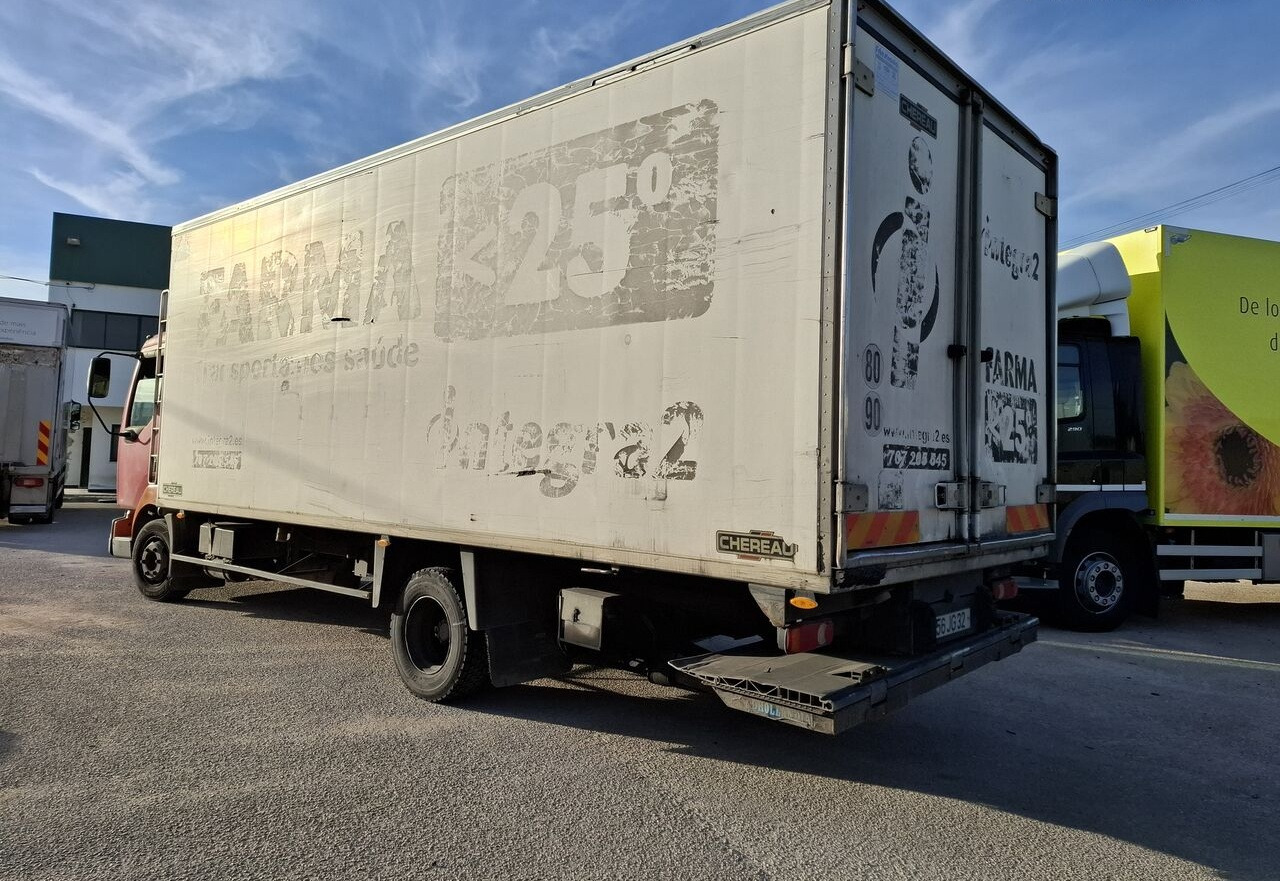 Renault MT 180.12 - Xe tải đông lạnh: hình 3 Renault MT 180.12 - Xe tải đông lạnh: hình 3