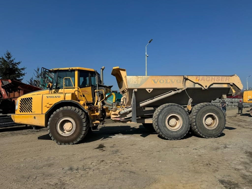 Volvo A 25 D - Xe ben đổ có khớp nối: hình 2 Volvo A 25 D - Xe ben đổ có khớp nối: hình 2