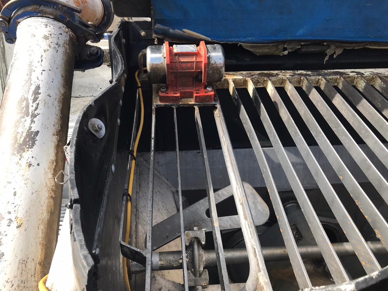 PUTZMEISTER 20M 4 Section - Xe bơm bê tông: hình 3 PUTZMEISTER 20M 4 Section - Xe bơm bê tông: hình 3