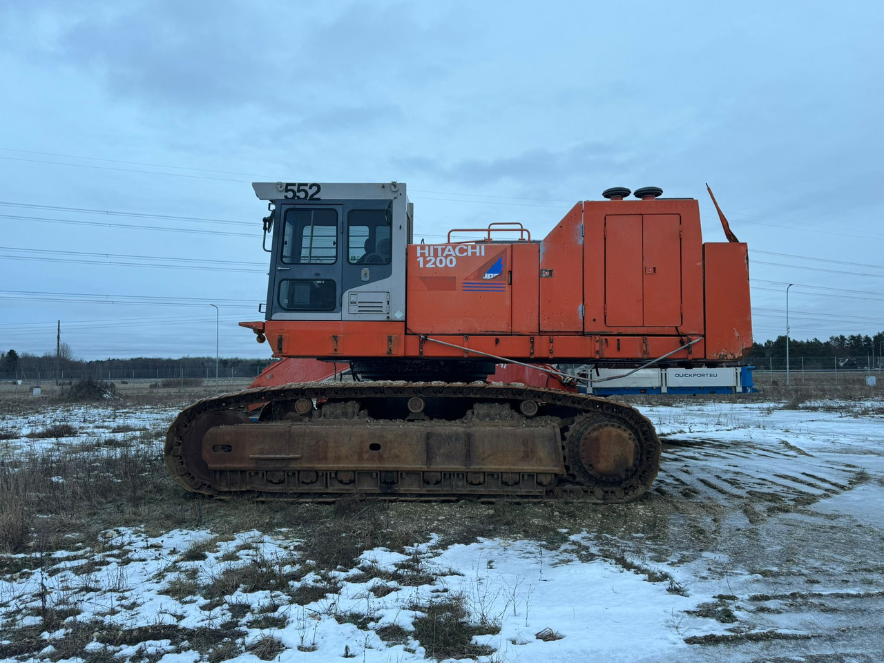 Hitachi EX1200-5D - Máy xúc bánh xích: hình 3 Hitachi EX1200-5D - Máy xúc bánh xích: hình 3
