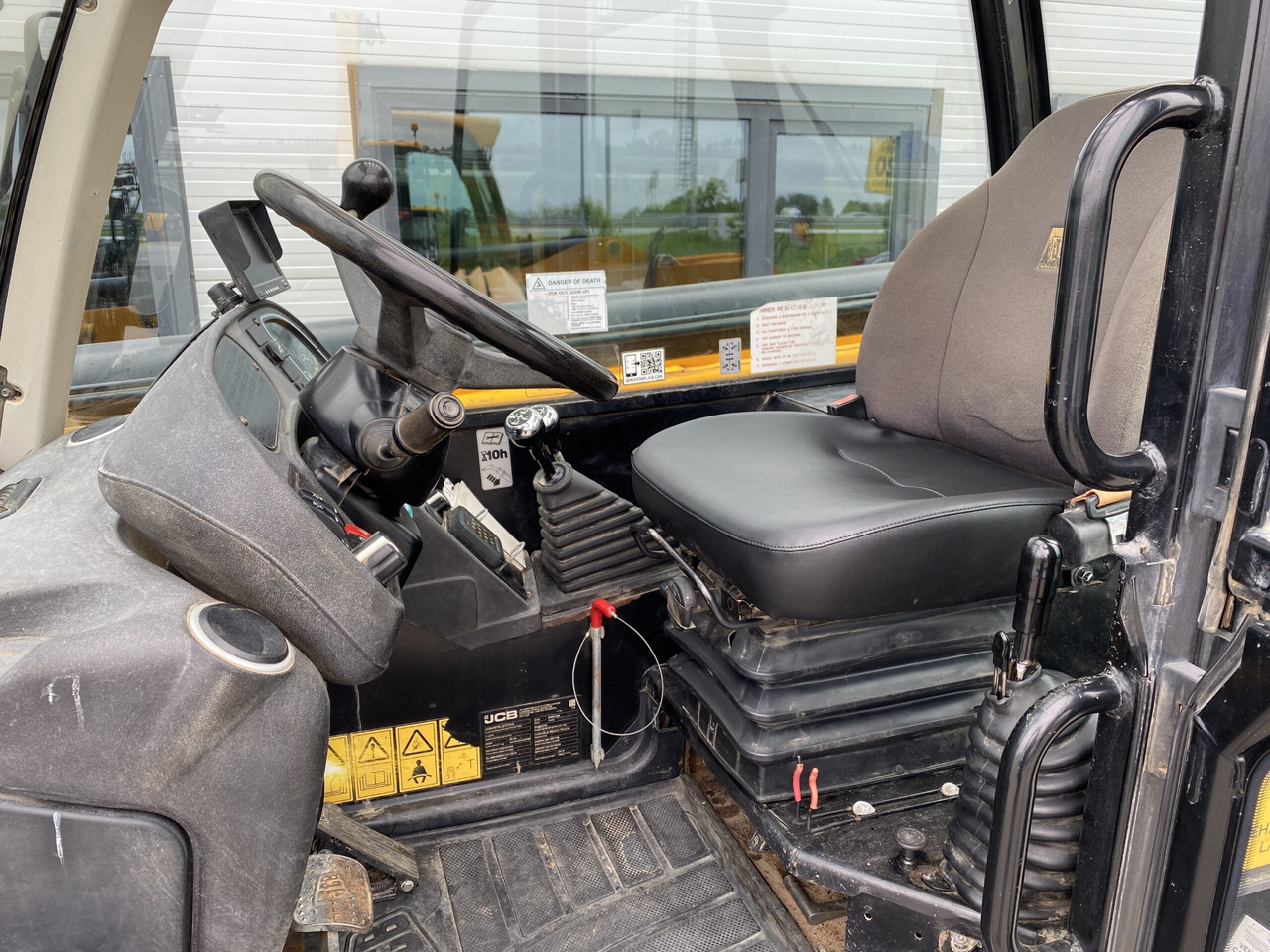 JCB 540-140 - Xe nhấc hình viễn vọng kính: hình 5 JCB 540-140 - Xe nhấc hình viễn vọng kính: hình 5
