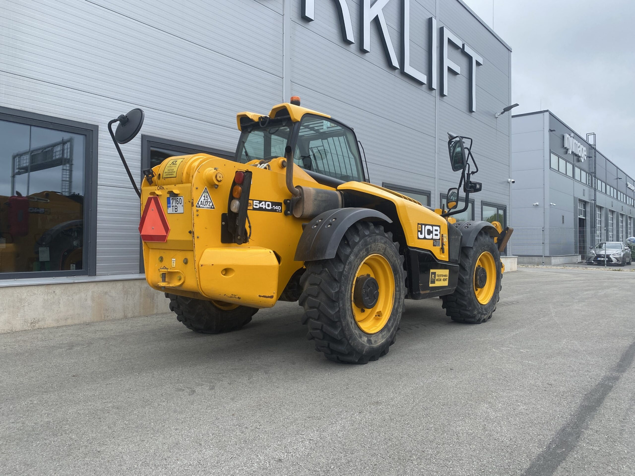 JCB 540-140 - Xe nhấc hình viễn vọng kính: hình 4 JCB 540-140 - Xe nhấc hình viễn vọng kính: hình 4