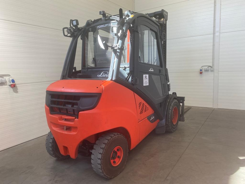 Linde H35D - Xe nâng diesel: hình 5 Linde H35D - Xe nâng diesel: hình 5