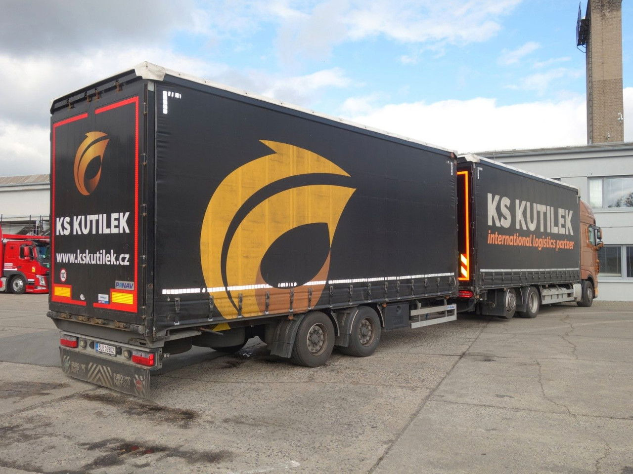 DAF XF 480 SSC, 120 cbm, Durchfahren - Xe tải thùng mui bạt: hình 5 DAF XF 480 SSC, 120 cbm, Durchfahren - Xe tải thùng mui bạt: hình 5