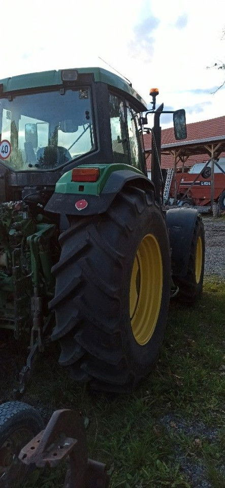 John Deere 6910 - Máy cày: hình 3 John Deere 6910 - Máy cày: hình 3